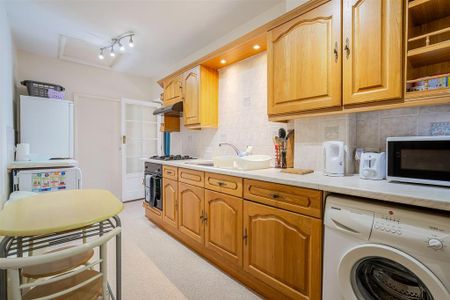 1 bedroom semi-detached bungalow to rent - Photo 3