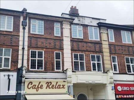 Green Lanes, Palmers Green, N13 - Photo 2