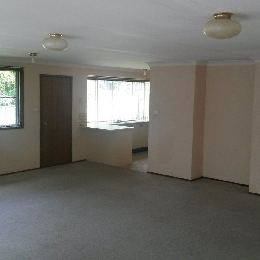 Charming 2-Bedroom Brick Home - Photo 1