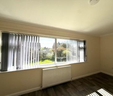 2 bedroom detached bungalow to rent - Photo 3