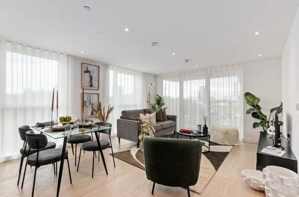 2 Bed Flat, Canary Wharf, E14 - Photo 1