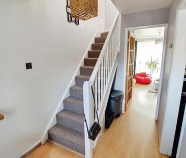 2 bedroom semi-detached house to rent - Photo 5