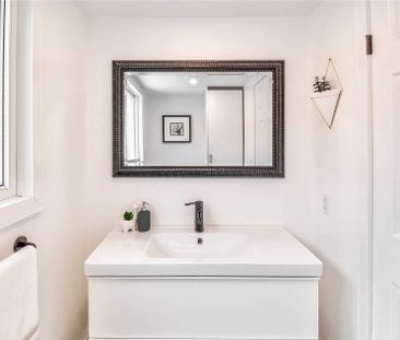 For Lease - 3 Shakespeare Drive, Guelph, Ontario - Photo 2