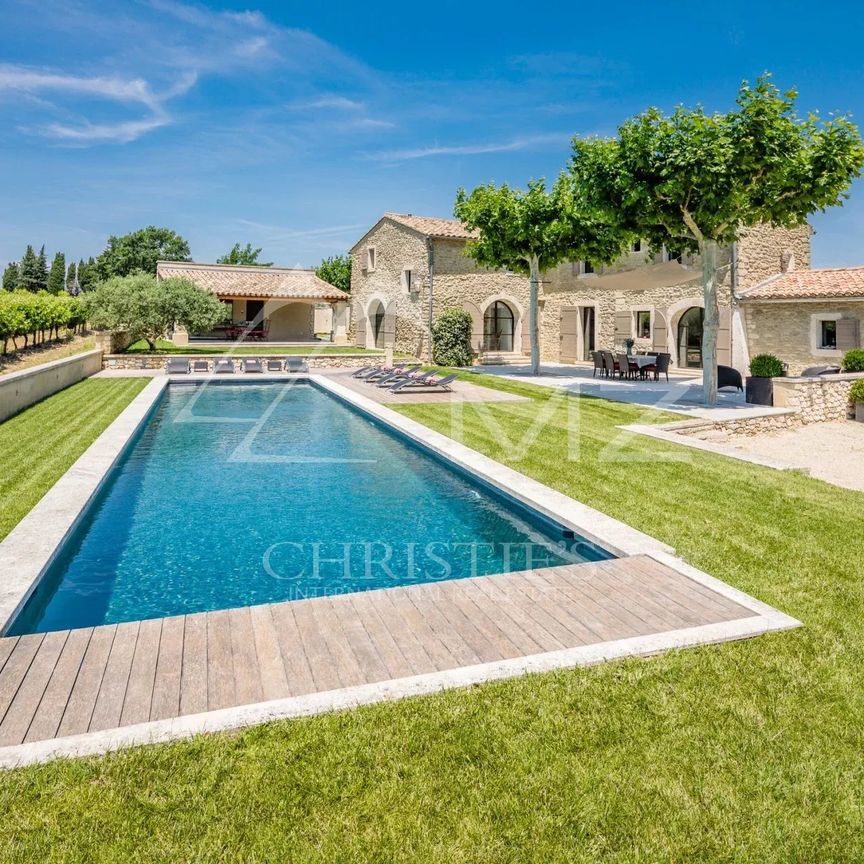 Luberon - Belle maison en pierres avec piscine - Photo 1