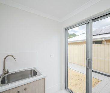 Brand new home awaits - Photo 3