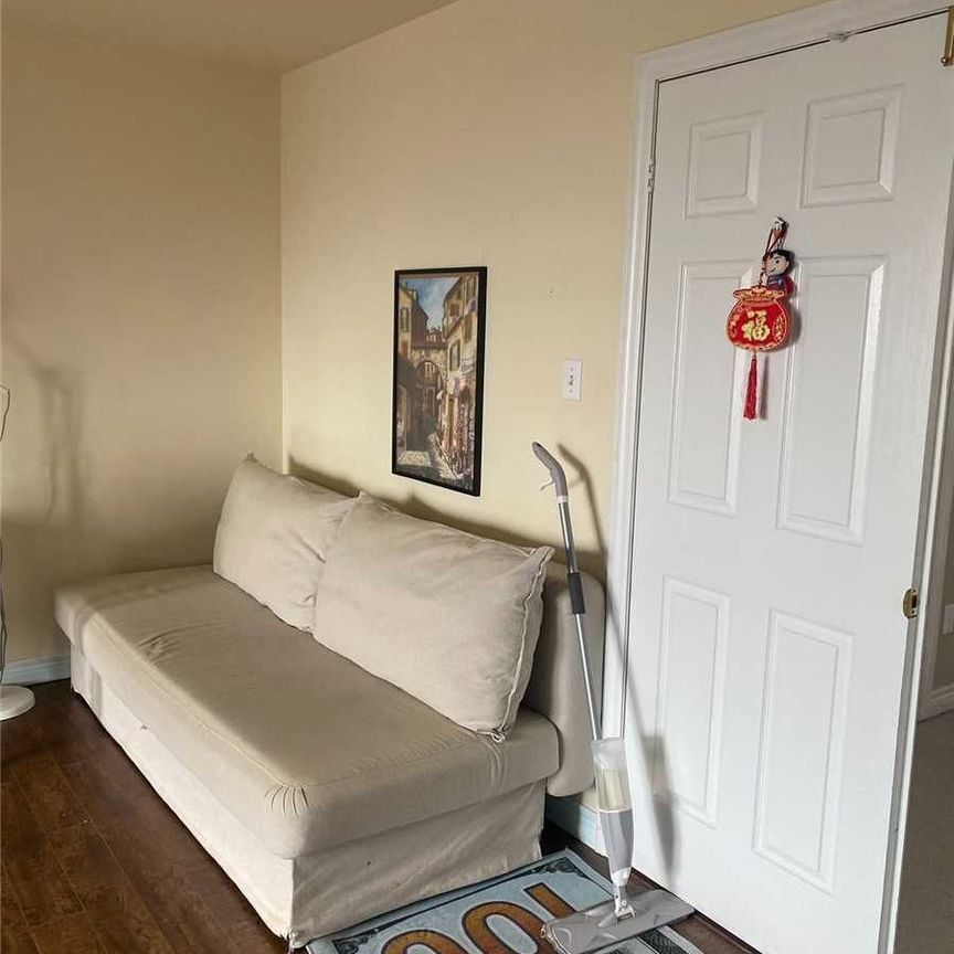 For Lease - 800 Dundas Street Unit# 30, Mississauga, Ontario - Photo 1