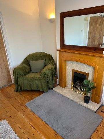 4 Bed Terraced House, Southmead Road, BS10 - Photo 2