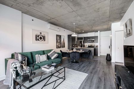 The Opal - 1 Bedroom - Photo 2