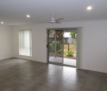 MODERN TOWN HOUSES AVAILABLE 14/02/2026 - Photo 2