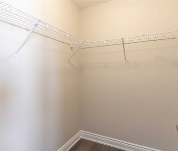 For Lease - 45 walter english Drive, East Gwillimbury, Ontario - Photo 4