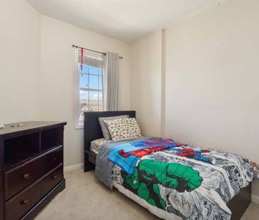 For Lease - 26 Farmstead Drive, Clarington, Ontario - Photo 4