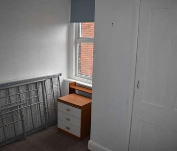 Beach Avenue, Birchington, CT7 - Photo 1