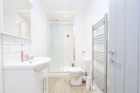 7 bedroom terraced house to rent - Photo 5