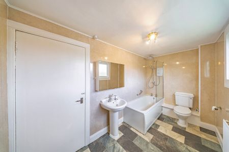 Yairview, 28 Meigle Row - Photo 2