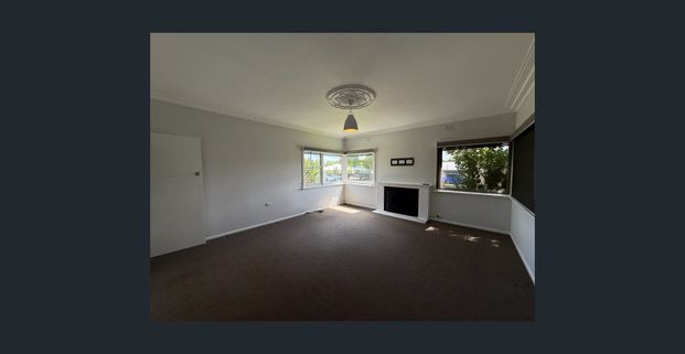 LOW MAINTENANCE 2 BEDROOM HOME - Photo 1