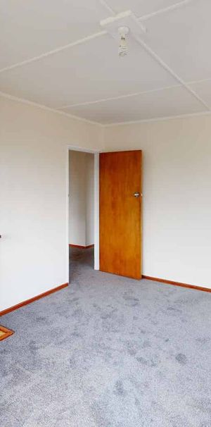 Roslyn - 3 Bedrooms - Photo 1