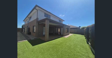 Luxurious Double-Story Home for Rent – Your Perfect Family Sanctuary! - Photo 3