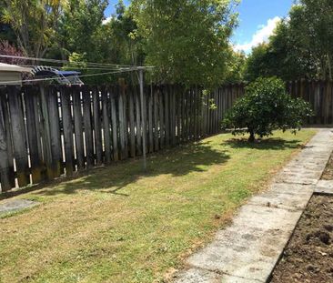 Family home with three bedrooms and one bathroom. - Photo 6