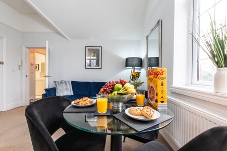 2 Bed Flat, Seymour Road, SO16 - Photo 2