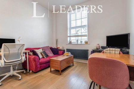 1 bedroom flat to rent - Photo 4