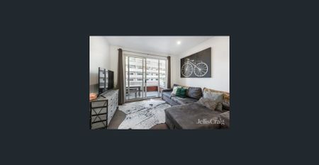 Convenience-Focused Living Begins Here - Photo 3