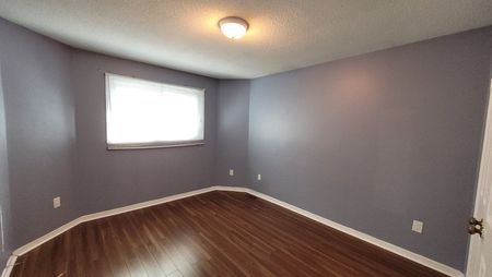 For Lease - 3436 Dovetail Mews, Mississauga, Ontario - Photo 5