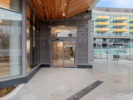 For Lease - 333 Sunseeker Avenue Unit# 136, Innisfil, Ontario - Photo 5