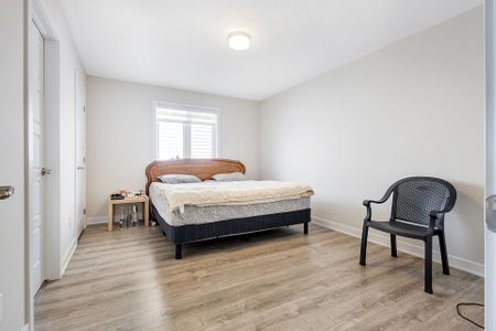 For Lease - 1007 SHOWMAN Street, Stittsville - Munster - Richmond, Ontario - Photo 4