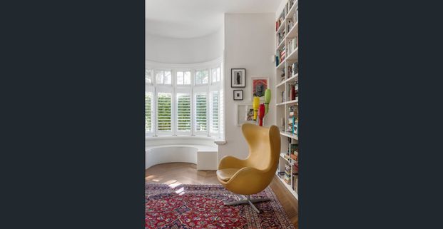 $4200 pw | Fully Furnished | Available from March 14th | 3 month plus stays - Photo 1