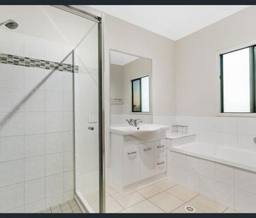 The ultimate location with views forever! - Photo 2