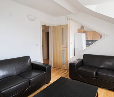 Apt 10, 21 Hyde Terrace - Photo 5