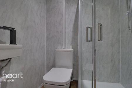 1 bedroom semi-detached house to rent - Photo 5