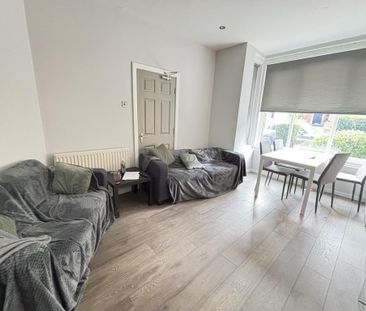 4 bedroom house to rent - Photo 2