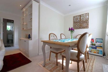 Oak Hill Road, Surbiton, KT6 - Photo 2