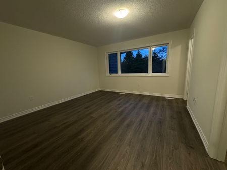 For Lease - 89 Watts Mews, Kawartha Lakes, Ontario - Photo 4