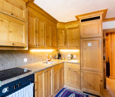 LOCATION A L'ANNEE : 3,5 PIÈCES EN ATTIQUE avec BOX - Foto 3