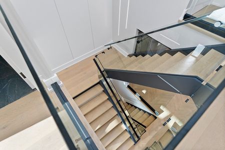 For Lease - 171 Durant Avenue Unit# MAIN FULL HOUSE, Toronto, Ontario - Photo 4