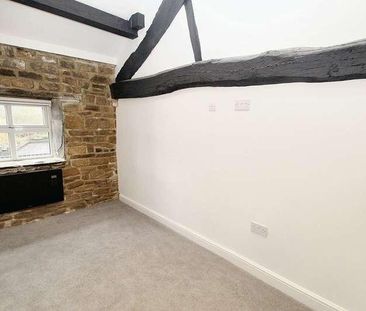 Town House Farm, Town House Road, OL15 - Photo 6