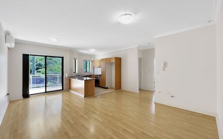 Short Walk to Merrylands CBD - Photo 2