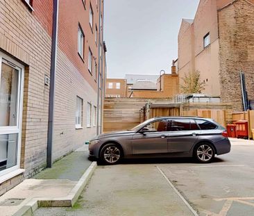 Townhouse Studio - Photo 5