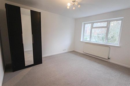 3 bedroom detached house to rent - Photo 3