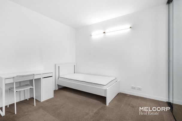 FURNISHED 2 BEDROOMS IN PRIME CBD LOCATION - Photo 1
