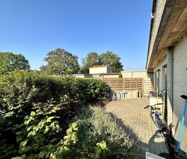 Gelijkvloers appartement (87 m²), 2 slpk, zonnig terras en tuin, Torhout. - Foto 6