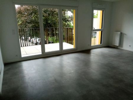 Location appartement 3 pièces - 65.45m² à Rennes (35000) - Photo 2