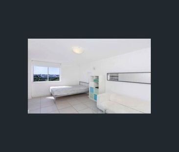 Easy City Studio Living - Photo 3