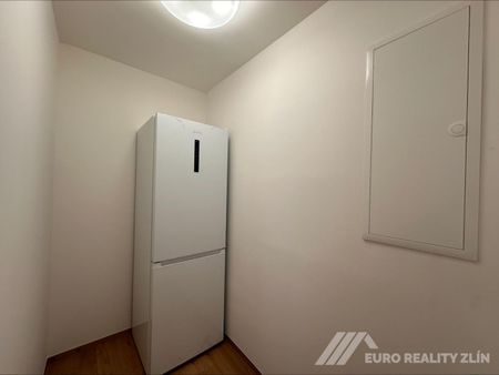 Pronájem bytu 3+kk 64 m², Ševcovská, Zlín - Photo 5