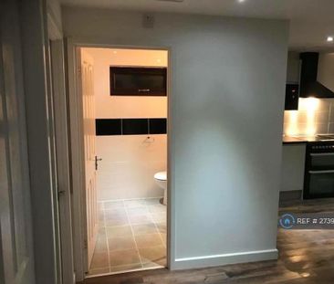 2 bedroom detached house to rent - Photo 1