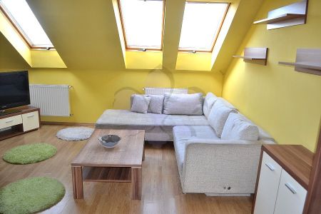 Three bedrooms+living room flat on Kassai street - Fotó 2