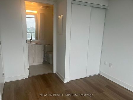 For Lease - 86 Dundas Street Unit# 1305, Mississauga, Ontario - Photo 3