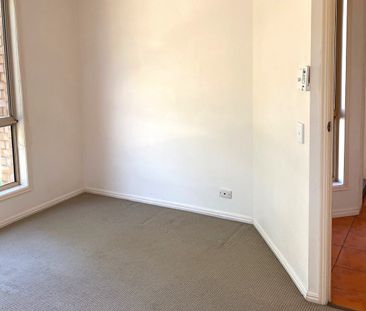 4 Merlin Place, Ormeau, Qld 4208 - Photo 3